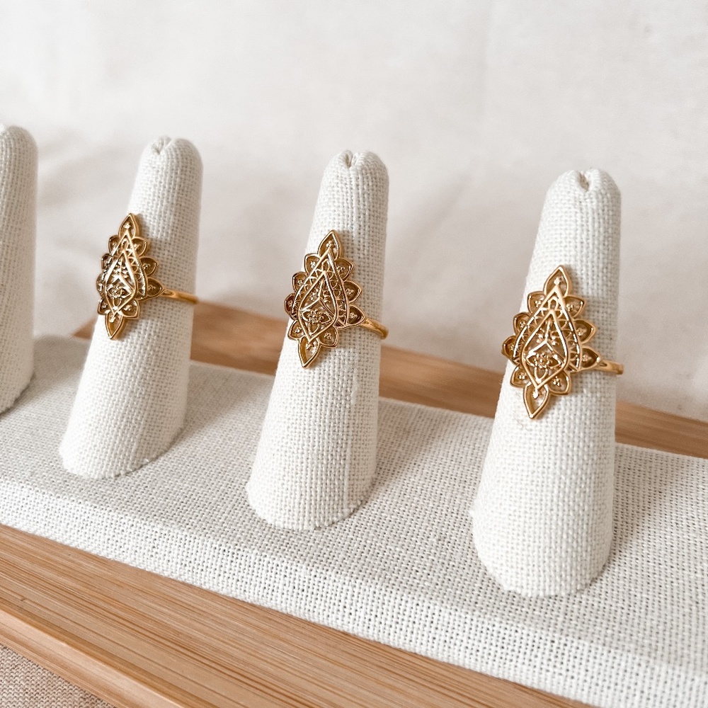 Bohemian Ring